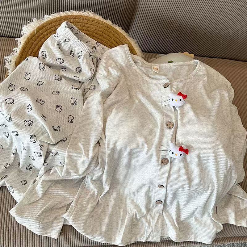 Summer Clothes - Pijama Hello Kitty com Almofadas no